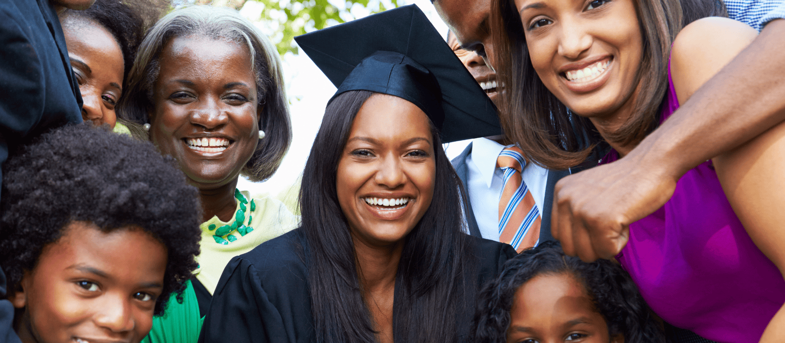 students_graduates_scholarships_HERO_3
