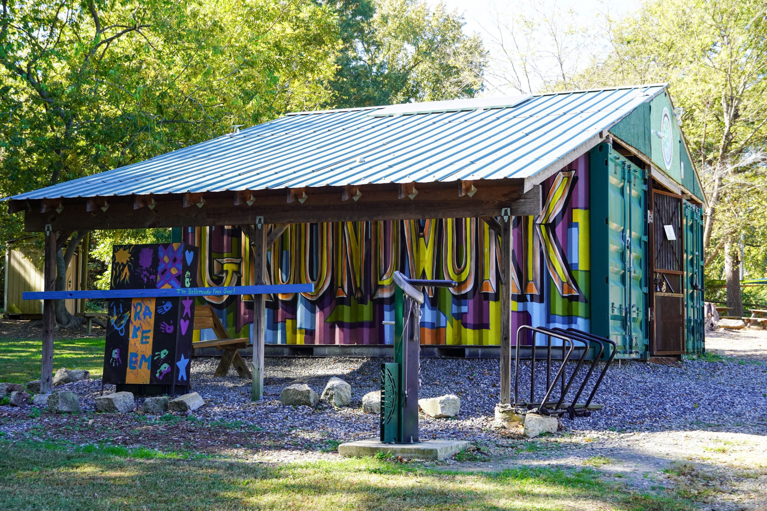 Bellemeade Park’s community shelter, a neighborhood gathering space shaped by volunteer leadership in South Richmond.